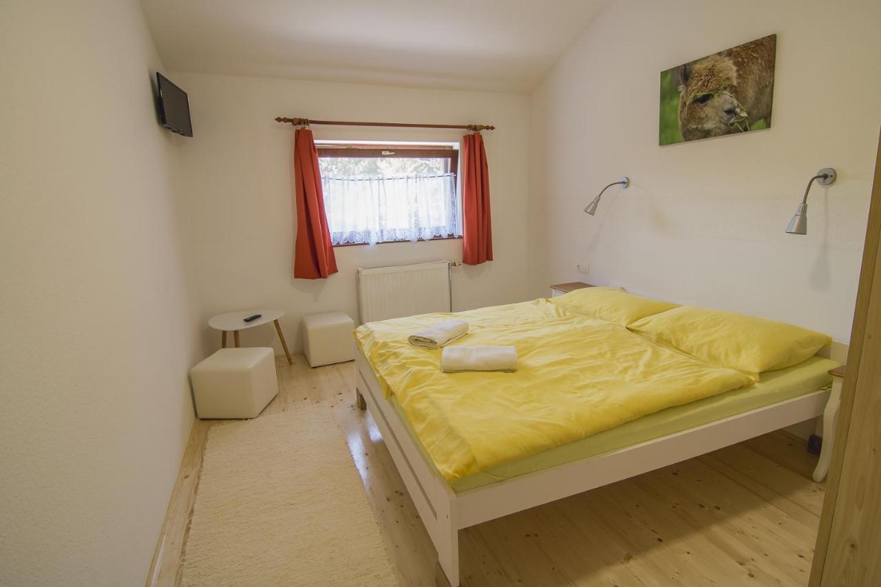 Orsegi Patakparti Alpaka Panzio Bed & Breakfast Kisrakos Exterior photo